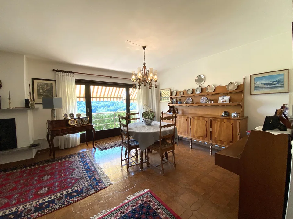 Haus mit bebaubarem Grundstück