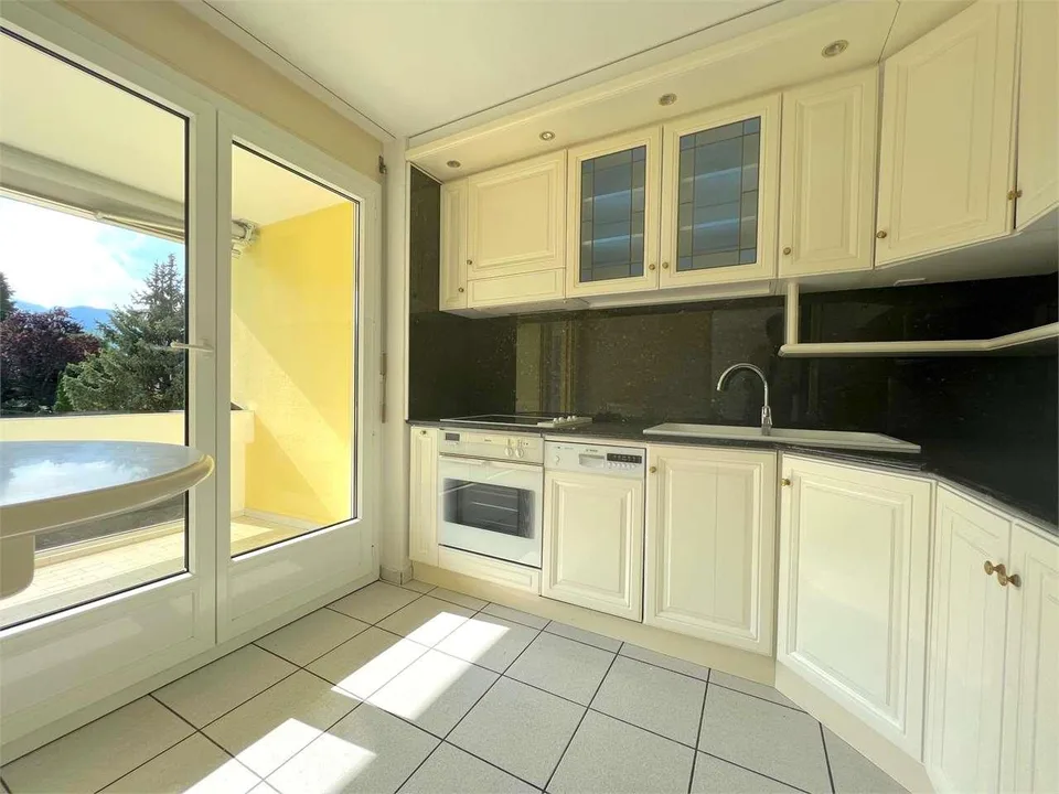 LOSONE - Dachwohnung 4.5 Zimmer nahe dem Fluss