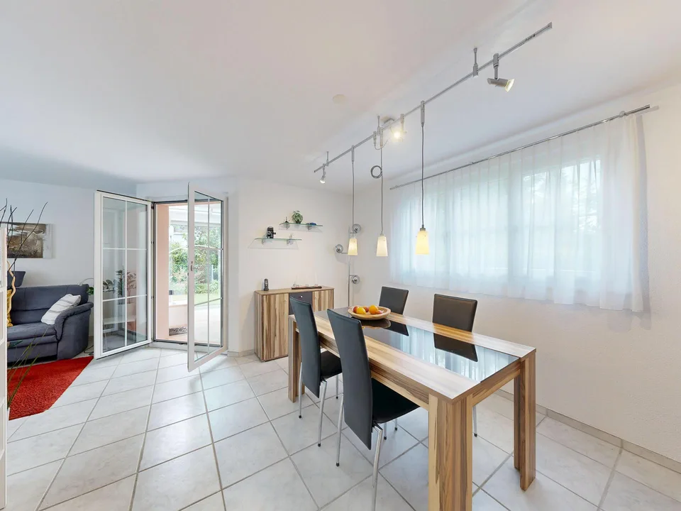 5.5- Zimmer Einfamilienhaus im Landhausstil an bester Lage in Aesch