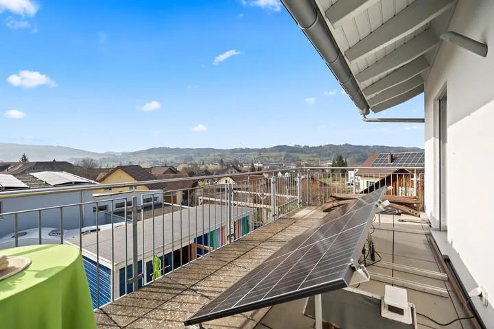 TANTO SPAZIO E COMFORT - MODERNA CASA INDIPENDENTE DI 5,5 LOCALI – foto 7 di 9