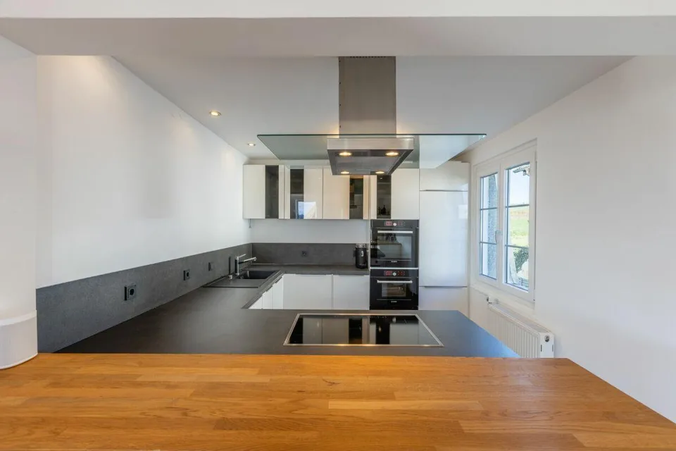 Viel Freiraum, Rheinsicht und Lebensqualität im einzigartig gelegenen Wohnhaus – Foto 14 von 30