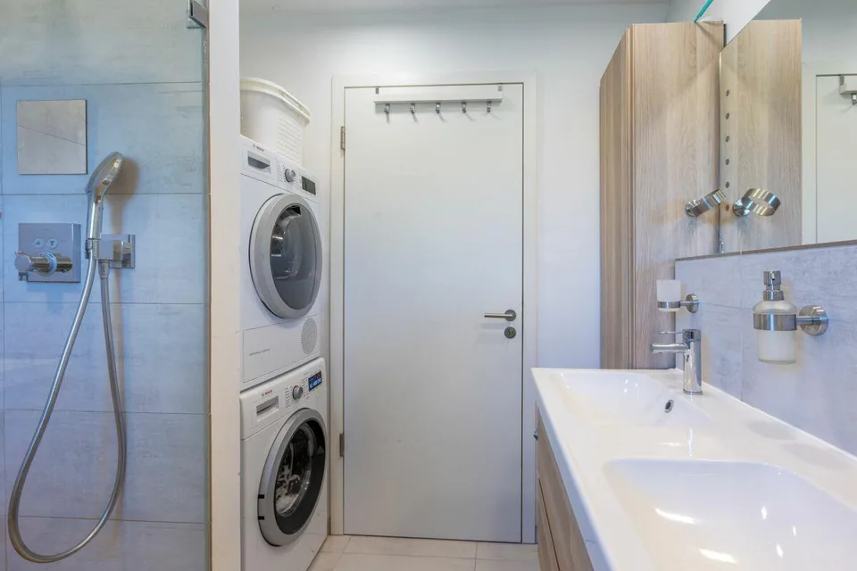 Viel Freiraum, Rheinsicht und Lebensqualität im einzigartig gelegenen Wohnhaus – Foto 27 von 30