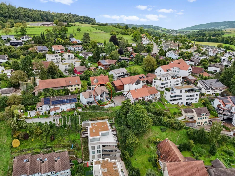 Ampia casa unifamiliare di 5,5 locali con 237m2 di superficie abitabile