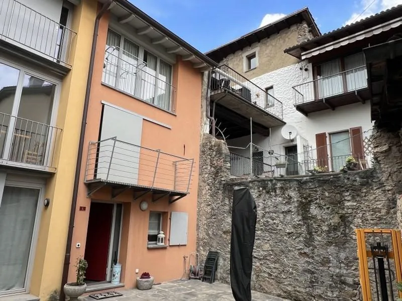 CASA DI NUCLEO DI RECENTE COSTRUZIONE – foto 9 di 10