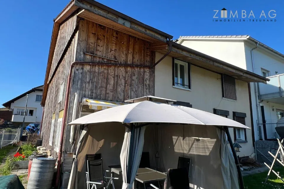 Maison avec jardin et possibilités de parking dans le beau Halden