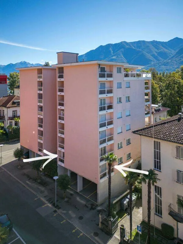 VENDESI IN CENTRO A LOCARNO - AMPIO E LUMINOSO APPARTAMENTO DI 4.5 LOCALI AL PRIMO PIANO – foto 16 di 21