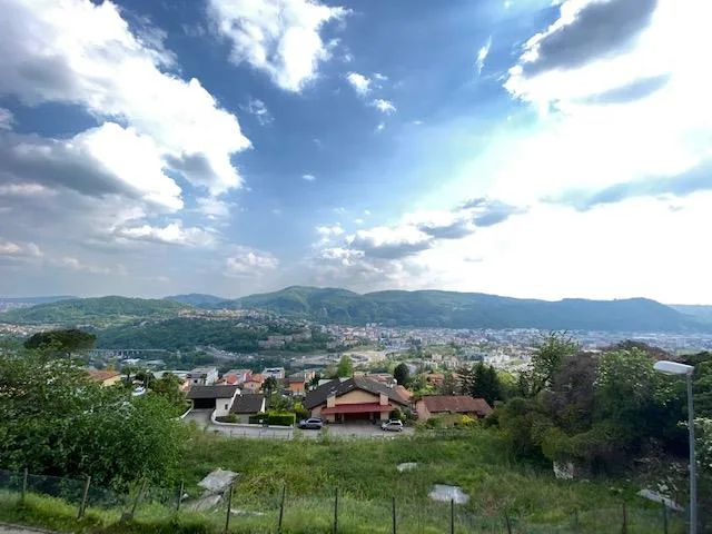 Schönes Einfamilienhaus mit Panoramablick
