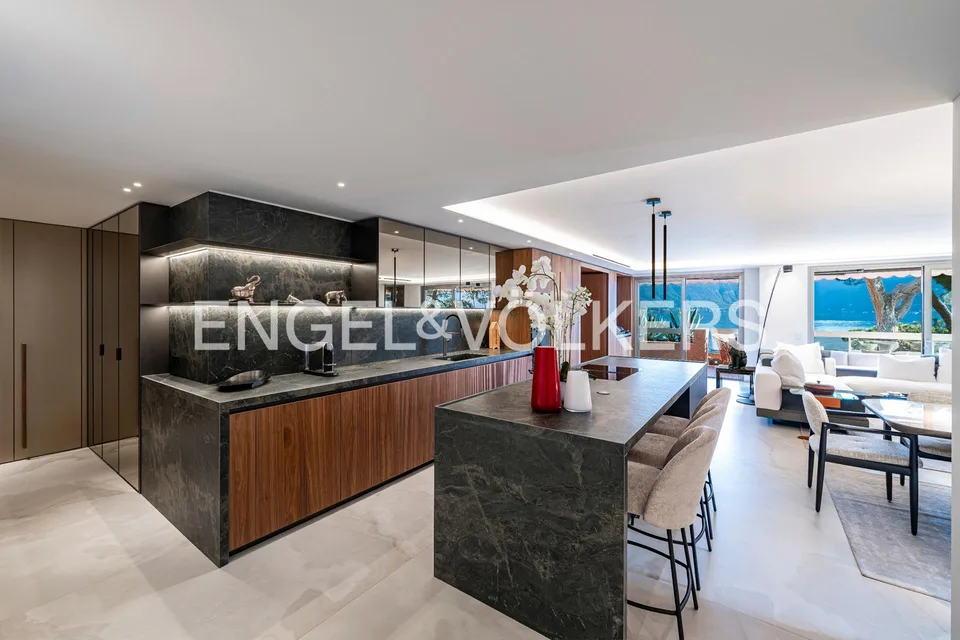 Elegante Designer-Wohnung am See
