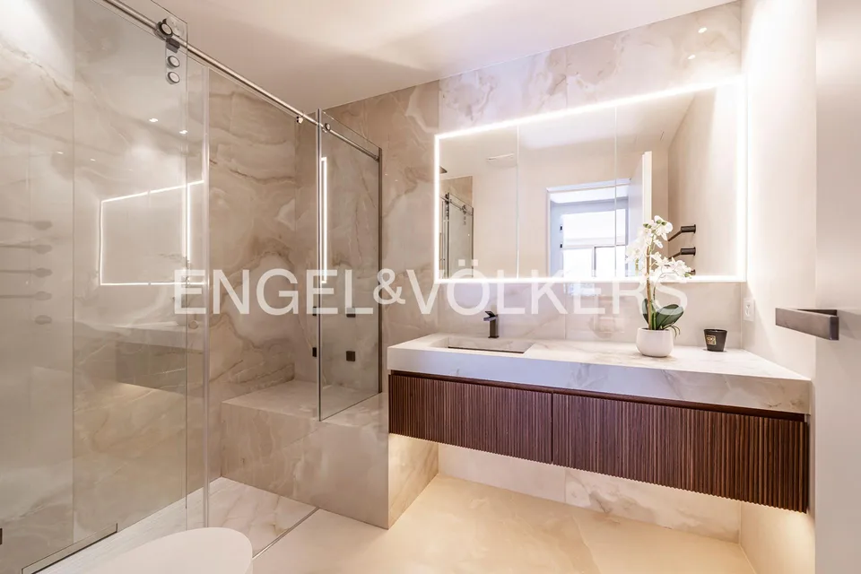 Appartement de design raffiné au bord du lac – photo 10 sur 13