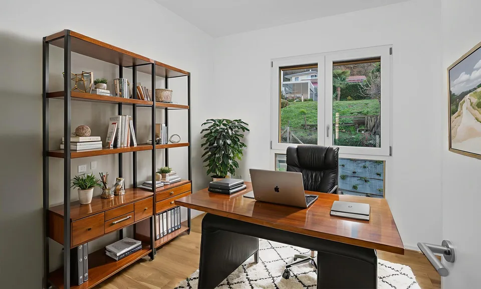 OCCASIONE R2B - ATTICO 4.5 CON TERRAZZE VISTA LAGO A BRUSINO