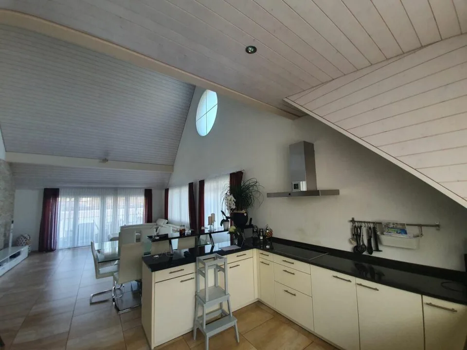 5.5-Zimmer-Maisonettewohnung im Zentrum von Nussbaumen