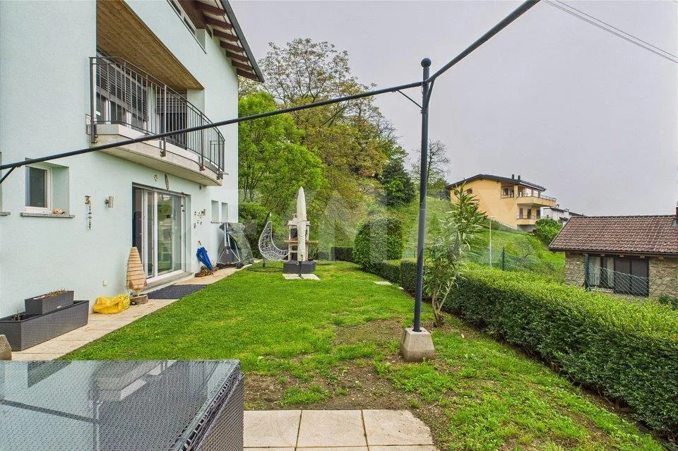 Casa unifamiliare a Miglieglia  residenza primaria immersa nella natura