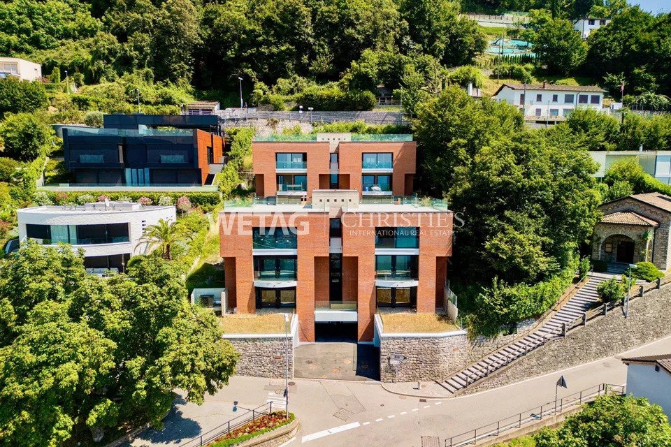Lugano-Aldesago: Moderne Reihenvilla mit privatem Garten & Seeblick...