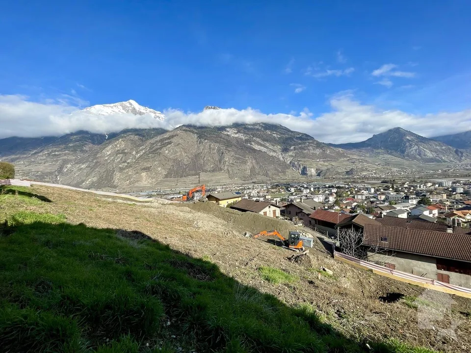 Appartamento 4,5 locali di 133m2 con giardino di 176m2 e 2 posti auto – foto 9 di 9