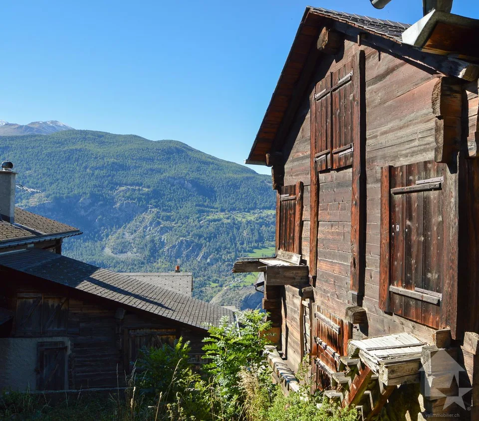Grange de caractère dans le centre du village de Visperterminen
