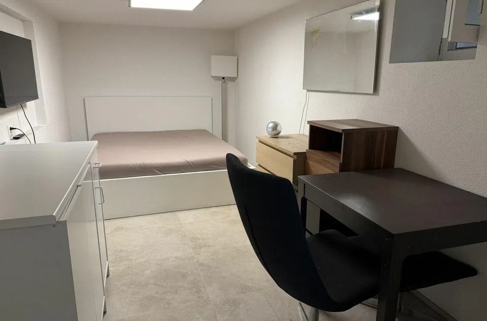 Rénové à l'intérieur et à l'extérieur – photo 12 sur 14