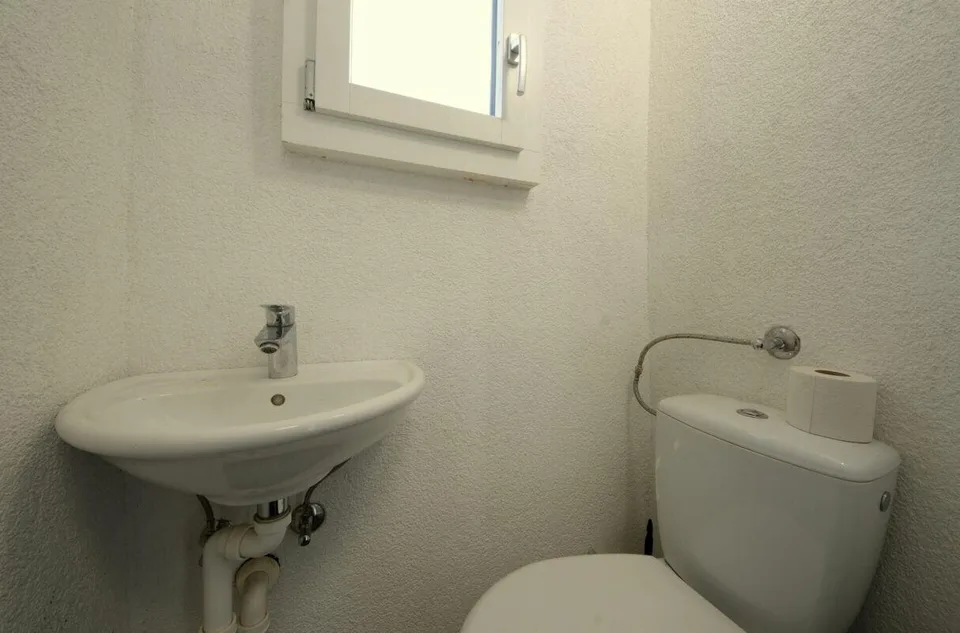 Rénové à l'intérieur et à l'extérieur – photo 13 sur 14