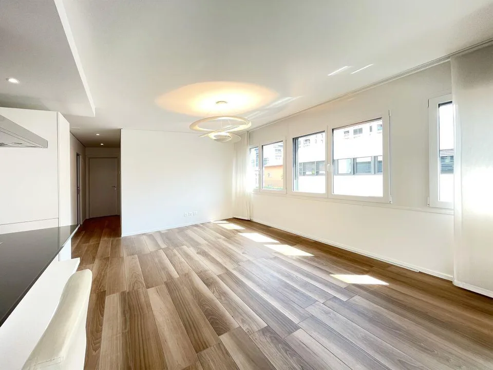 Appartement attractif de 3,5 pièces dans une résidence moderne au centre de Locarno