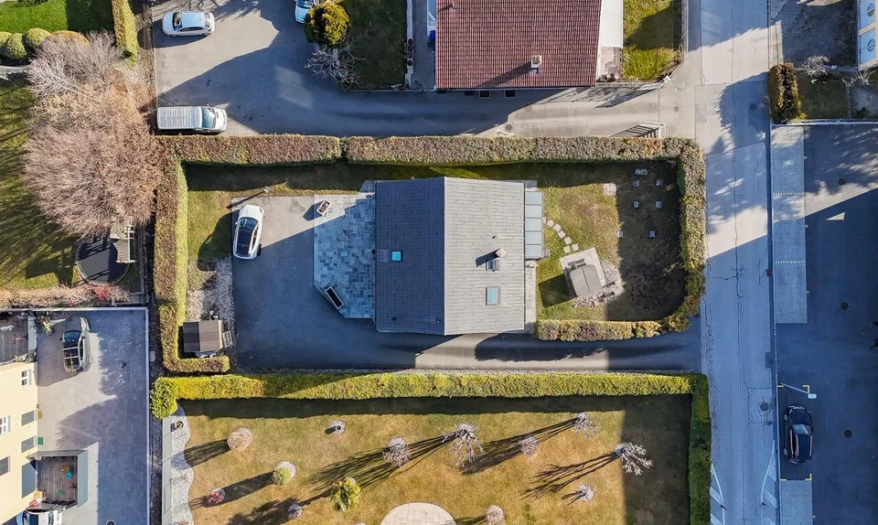 Bella casa familiare con grande giardino ad Ardon