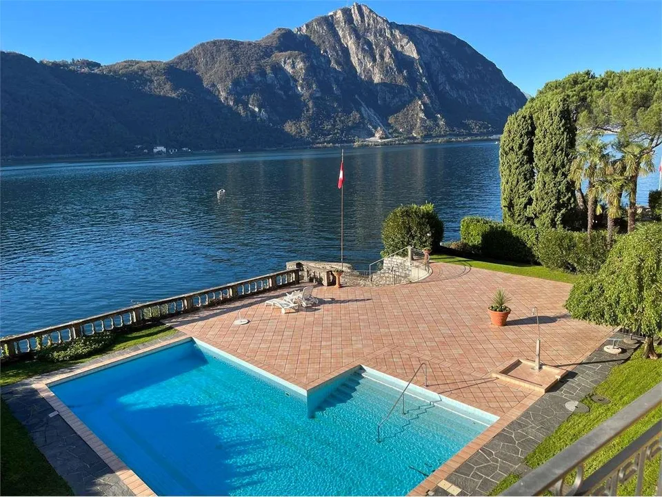 2453_ Bissone - App. 5.5 in condominio bordo lago