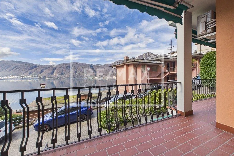 Appartamento raffinato con splendida vista sul Lago di Lugano