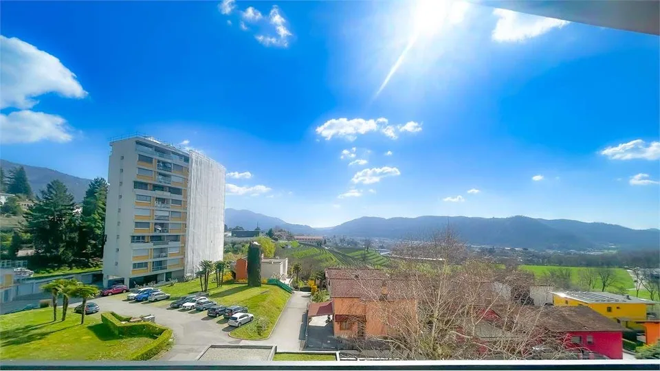 APPARTAMENTO 3 LOCALI CON VISTA  APERTA