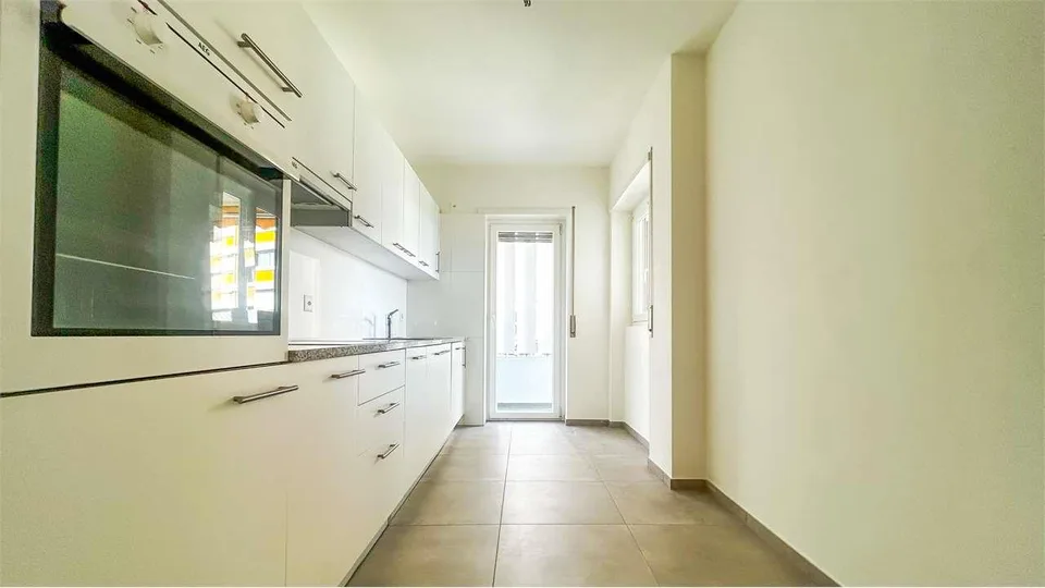 APPARTAMENTO 3 LOCALI CON VISTA  APERTA