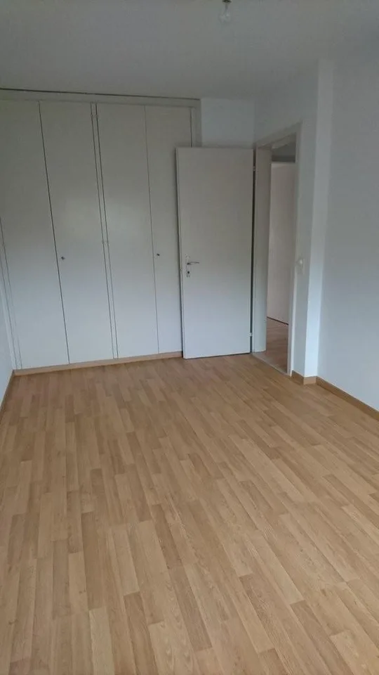 Habiter dans un endroit calme à Adliswil - limité jusqu'au 30.09.2027