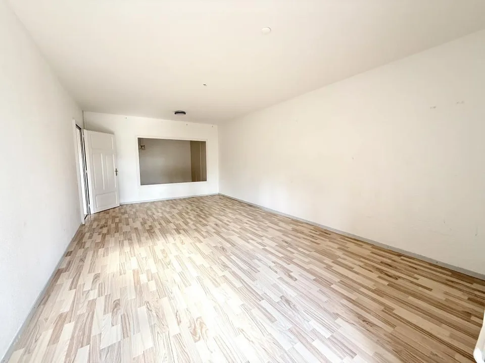 4.5 pièces idéal bureaux ou habitation, proche gare, ascenseur