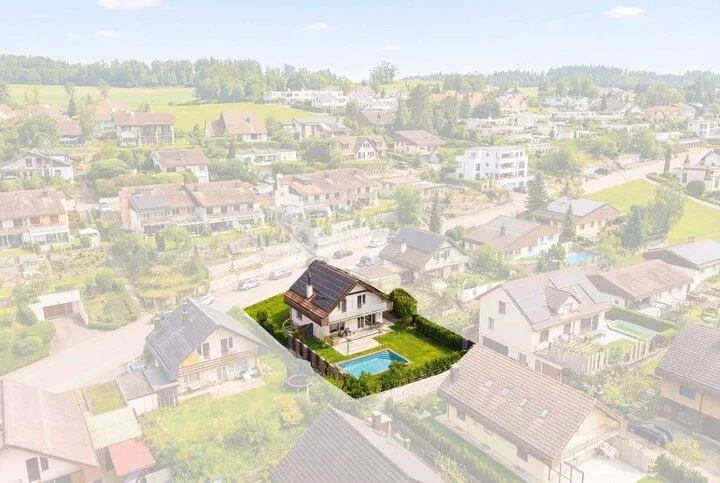 FREISTEHENDES 5.5 ZIMMER EINFAMILIENHAUS MIT POOL - WATT ELSE? – Foto 8 von 9