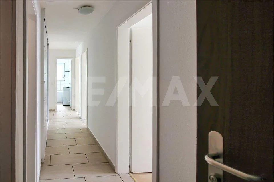 4½ Zimmer Eigentumswohnung mit Balkon an idyllischer Waldrandlage – Foto 7 von 11