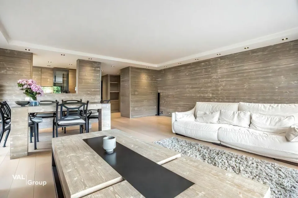 Prestations hocher Klasse in dieser renovierten Wohnung