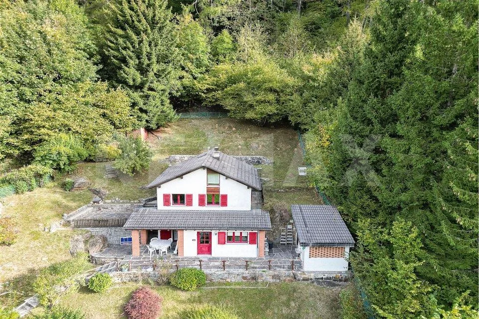 Casa ristrutturata con vista