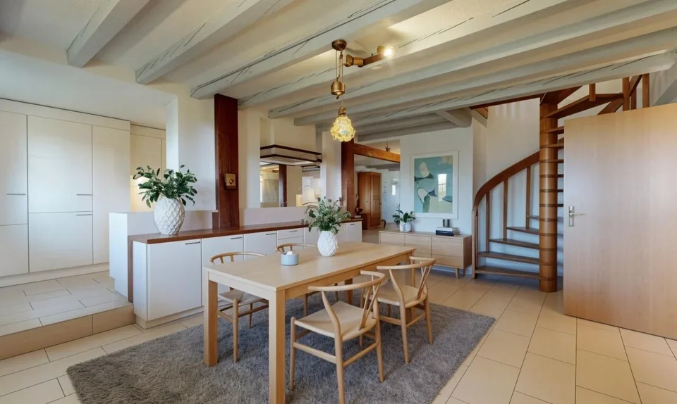 DUPLEX DE CHARME AVEC GRAND POTENTIEL D’AMÉNAGEMENT À SOTTENS