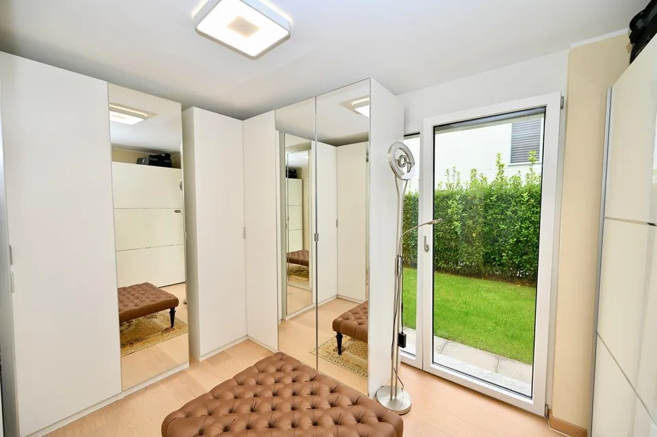 Elegante Appartamento con Giardino - 1.5 km alla Scuola TASIS – foto 8 di 17