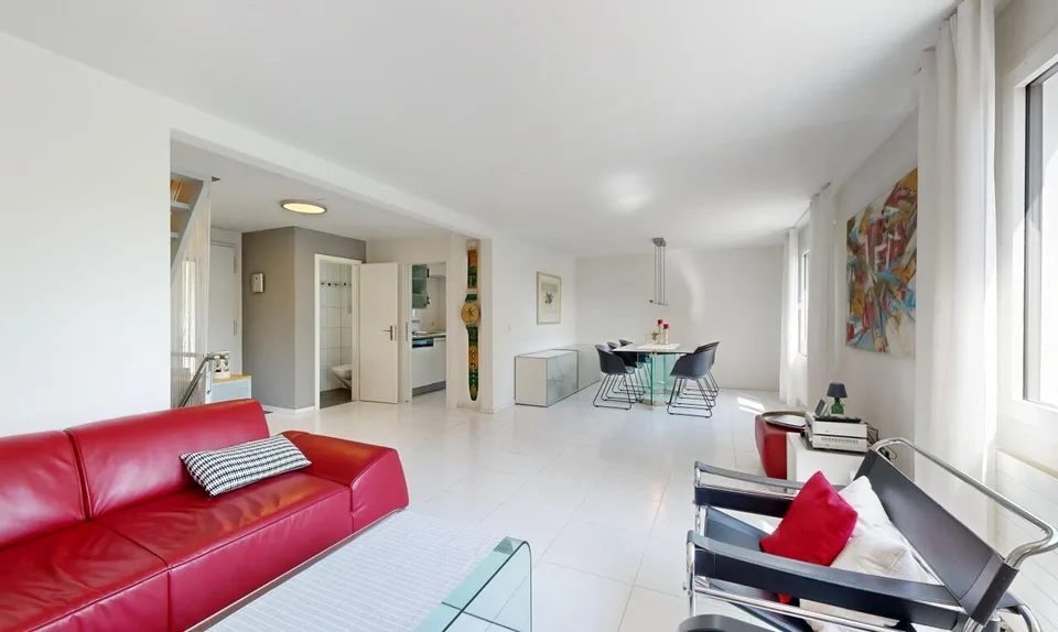 Casa unifamiliare con grande giardino e molta privacy