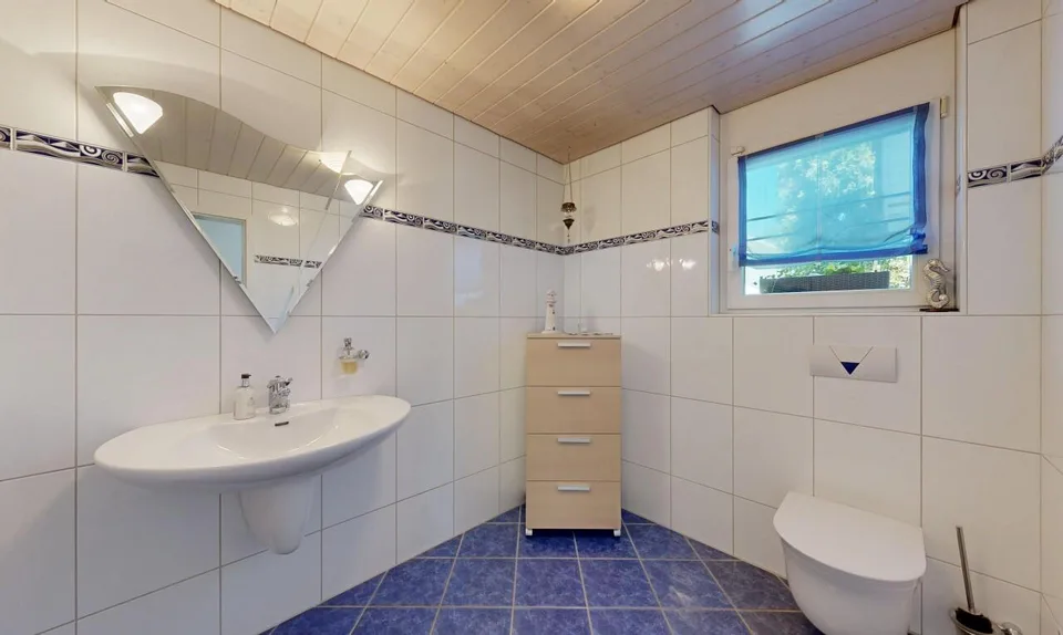 Stilvolles Zuhause mit unverbaubarer Aussicht und Pool – Foto 9 von 20