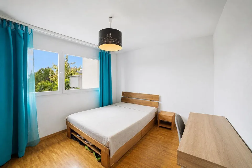 Appartamento luminoso di 4.5 locali con balcone
