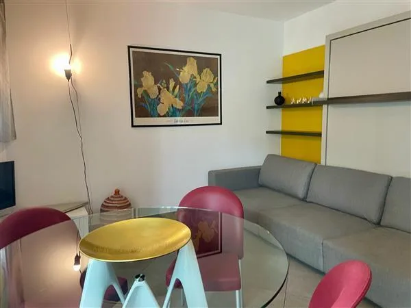 Lugano: Eingerichtete 2.5-Zimmer-Wohnung