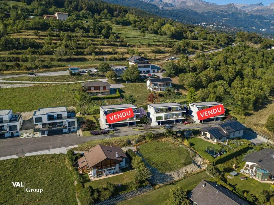 Il ne reste qu'une villa - les travaux ont débuté !