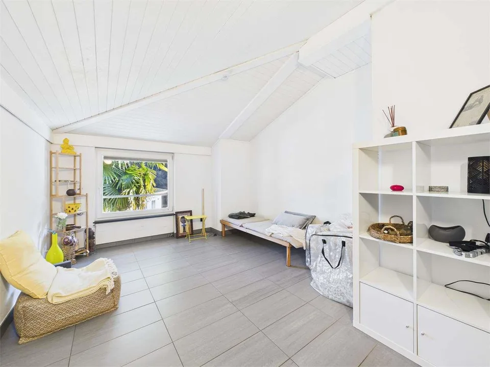 Muzzano - Freistehendes Haus mit Pool – Foto 10 von 12
