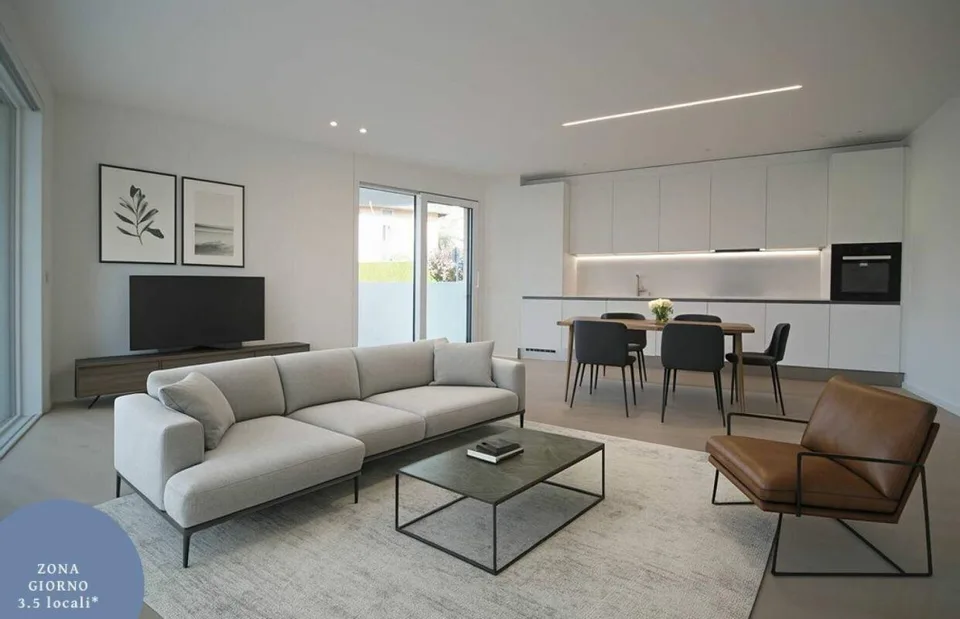 ZU VERKAUFEN IN MINUSIO - NEUE ATTIKAWOHNUNG 4.5 Zimmer
