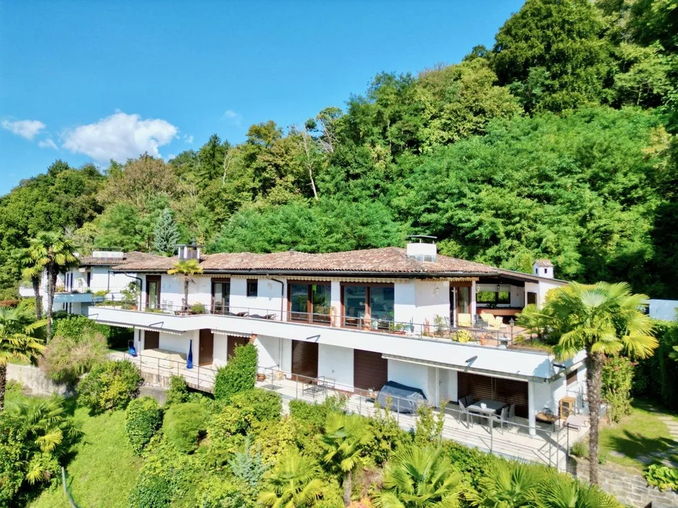 Elegante Attico con Vista Mozzafiato a 180° sul Lago - Casa di Vacanze – photo 6 of 24