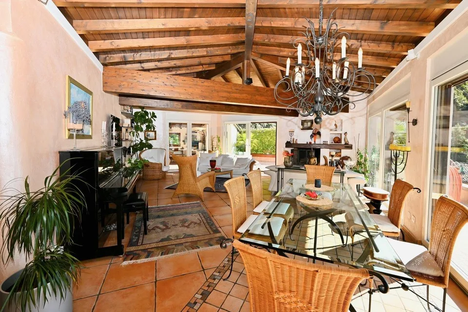 Elegante Attico con Vista Mozzafiato a 180° sul Lago - Casa di Vacanze – photo 10 of 24