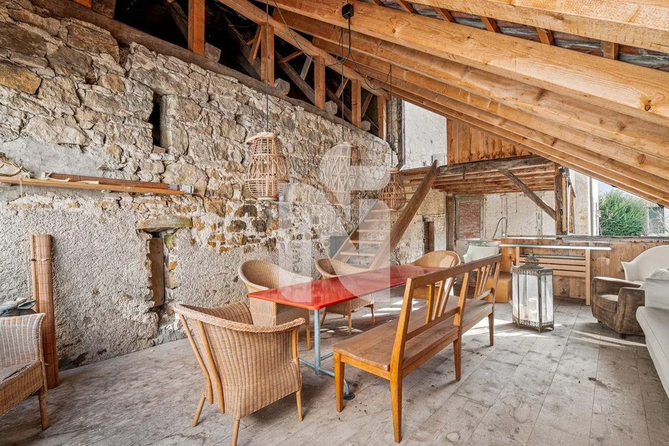 Casa elegante con annesso, studio, giardino e posto auto coperto – foto 11 di 13