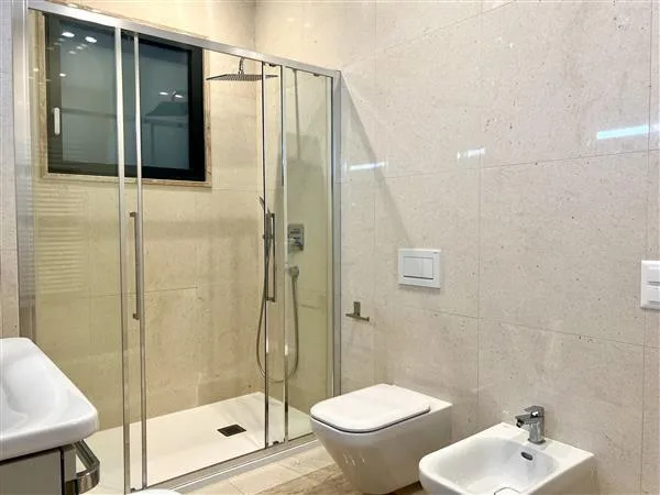 Bissone: Appartement 5.5 pièces – photo 8 sur 13