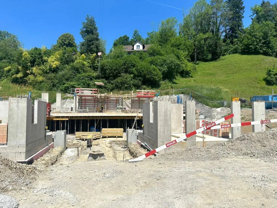 Inizio della costruzione - Case unifamiliari moderne su Skiliftweg