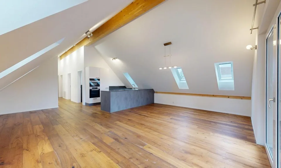 Appartement en penthouse neuf avec finition de haute qualité