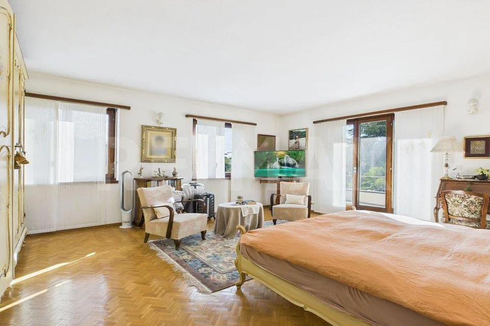 Grande casa di 7.5 locali a Coldrerio ampliabile in zona R3 – Foto 6 von 13