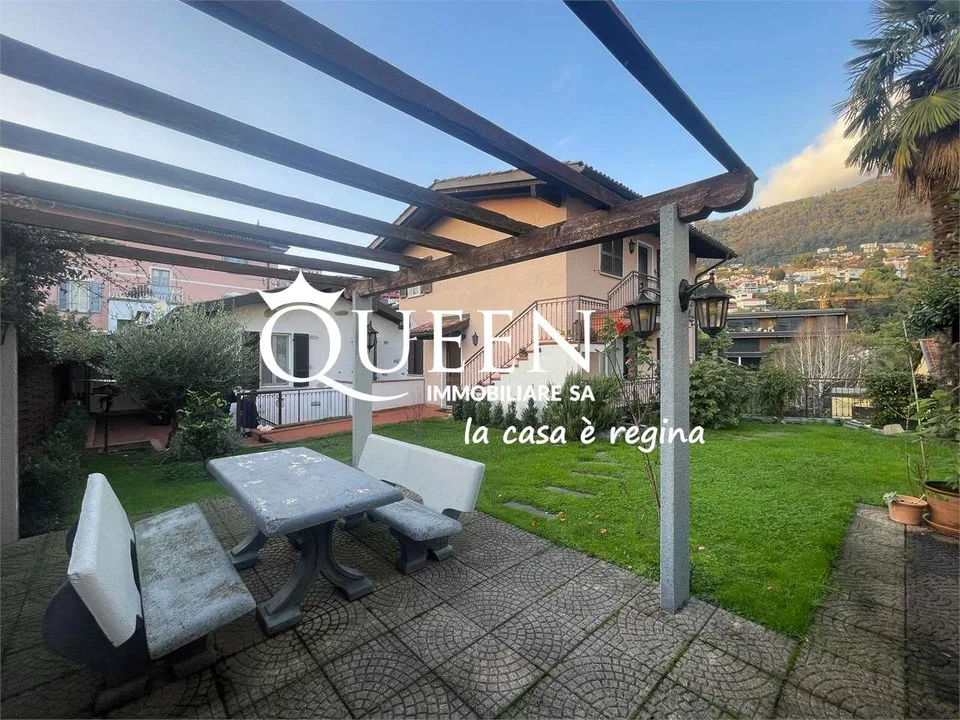 Vacallo: appartamento duplex 4.5 locali, 140 mq, giardino, zona tranqu